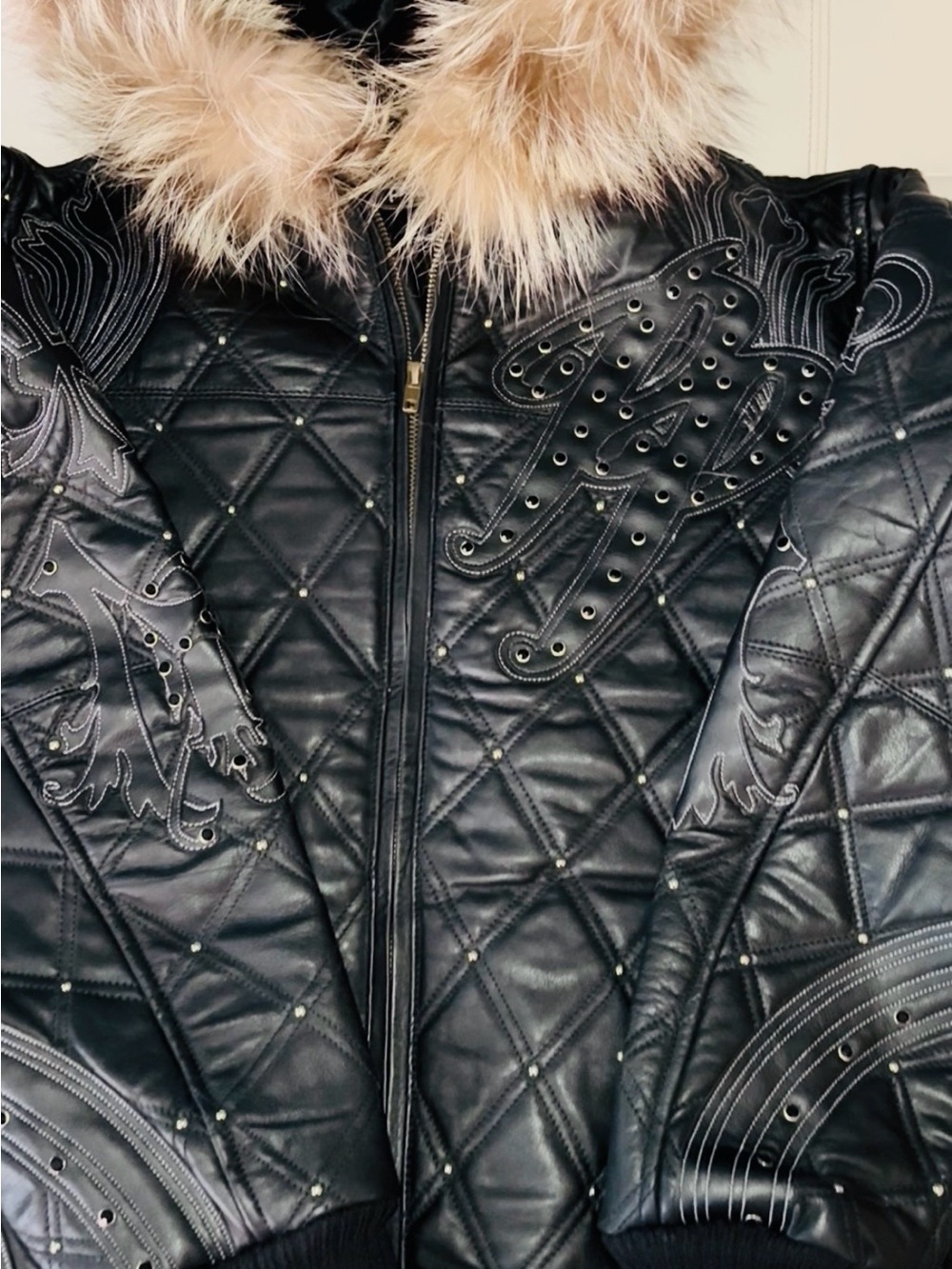 Pelle Pelle Black Quilted Faux-Leather Jacket with Beige Faux-Fur Trim